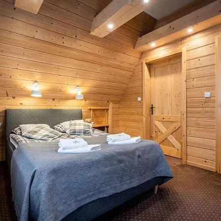 Mountain Centrum ホームステイ *