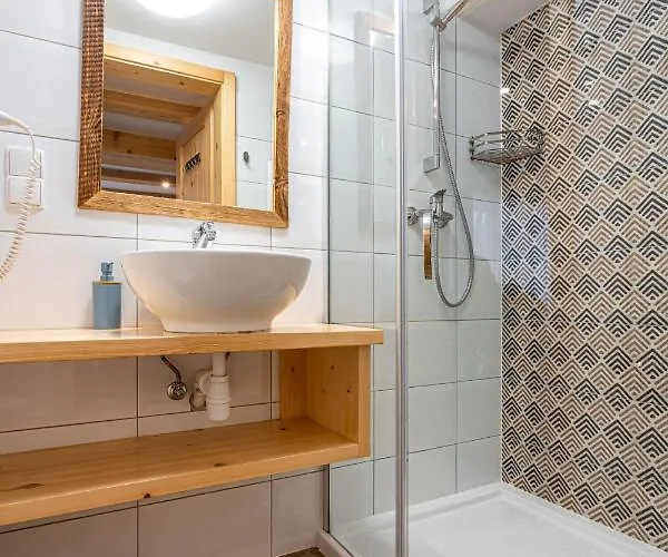 Mountain Centrum زاكوباني