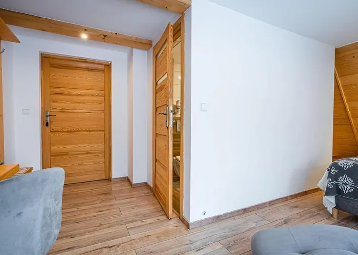 منزل للإقامة Mountain Centrum زاكوباني